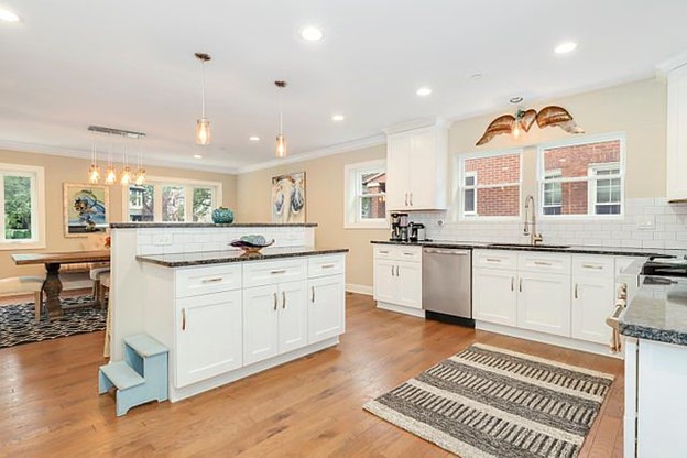 Island Kitchen